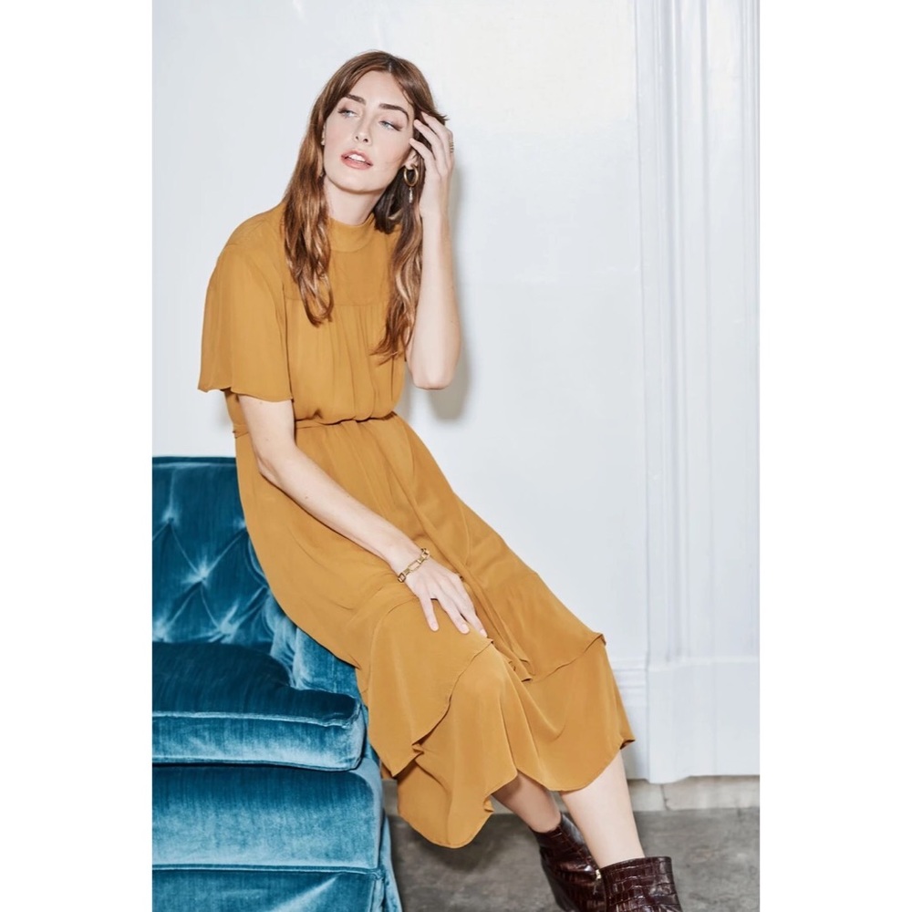 Amour Vert Onie Midi Dress